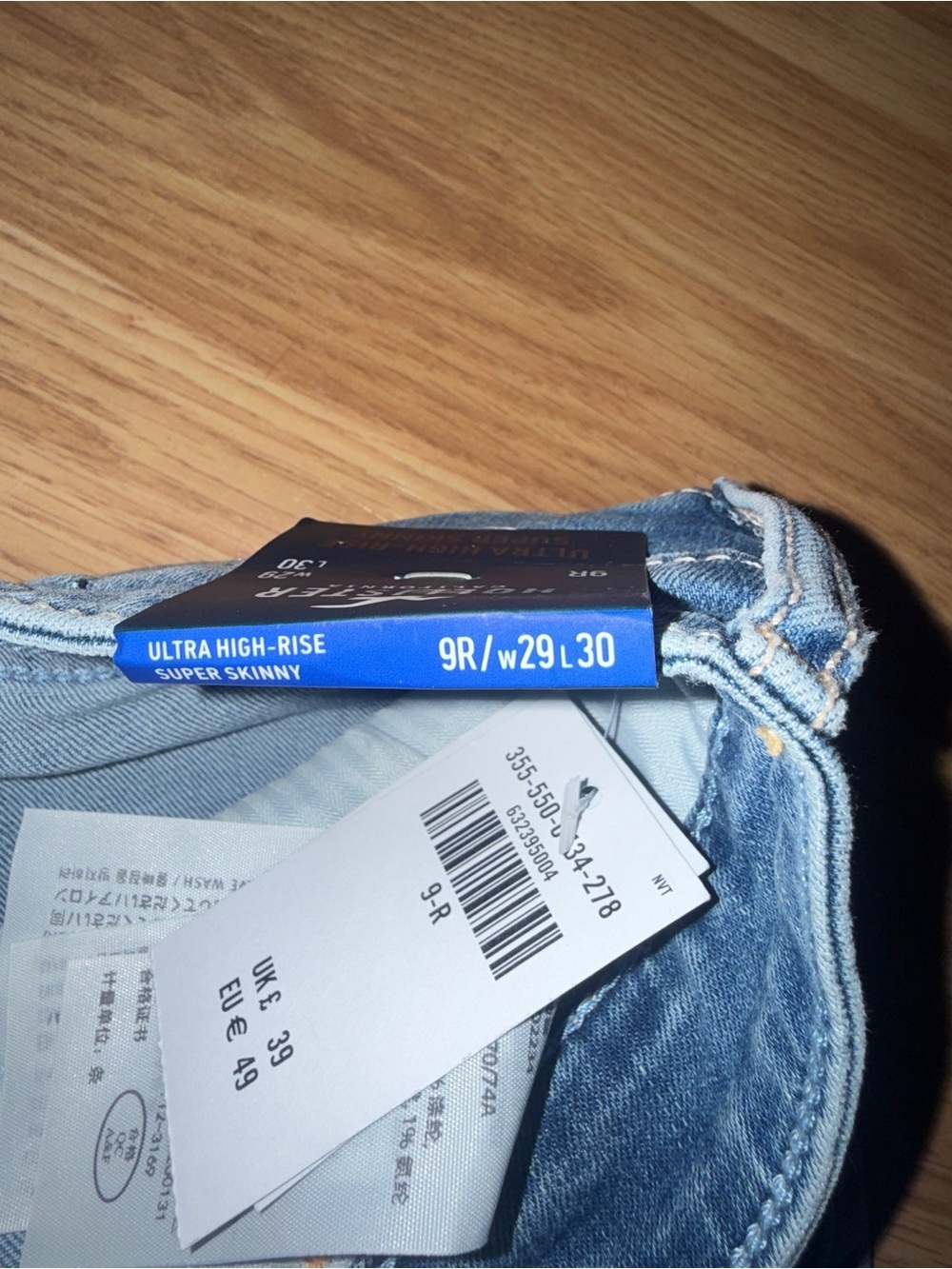 Hollister Light Blue Straight Leg Jeans - Picture 4 of 8